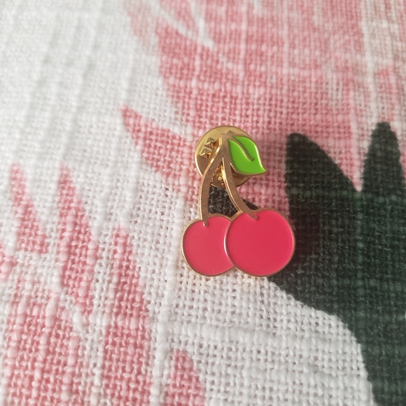 Simply Southern Summer Fruit Pins - Picture 4 of 5